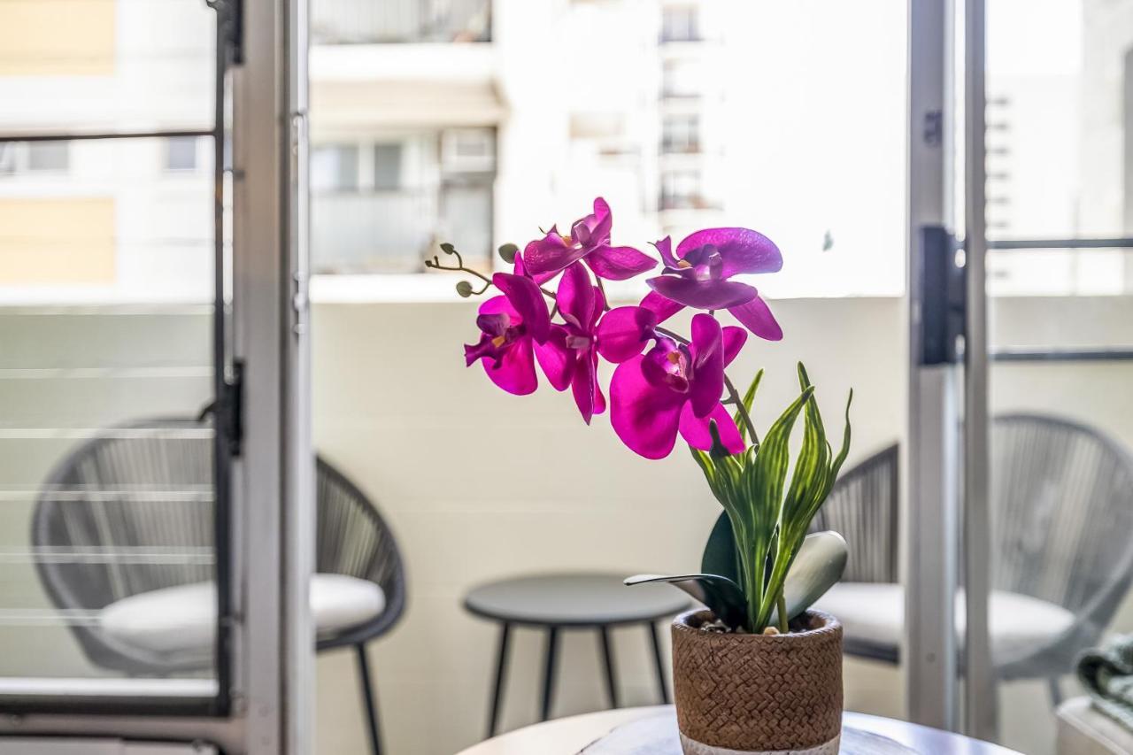 Bright & Cozy Condo Unit With Balcony! Honolulu Ngoại thất bức ảnh